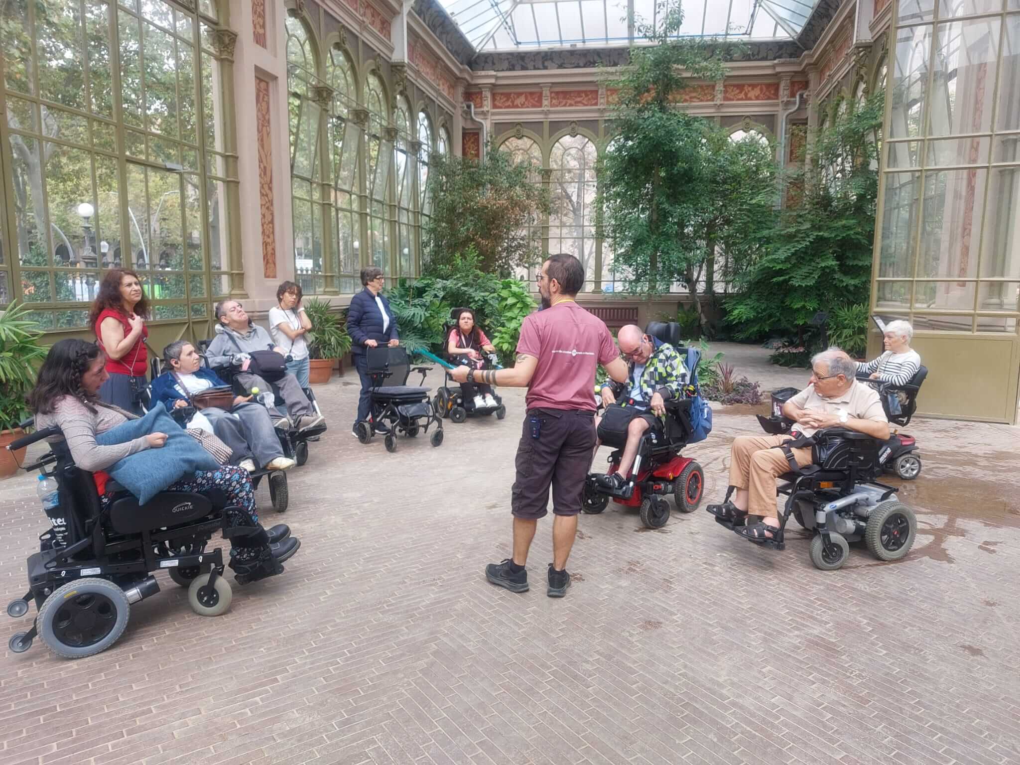 Una salida cultural al Hivernacle del Parque de la Ciutadella