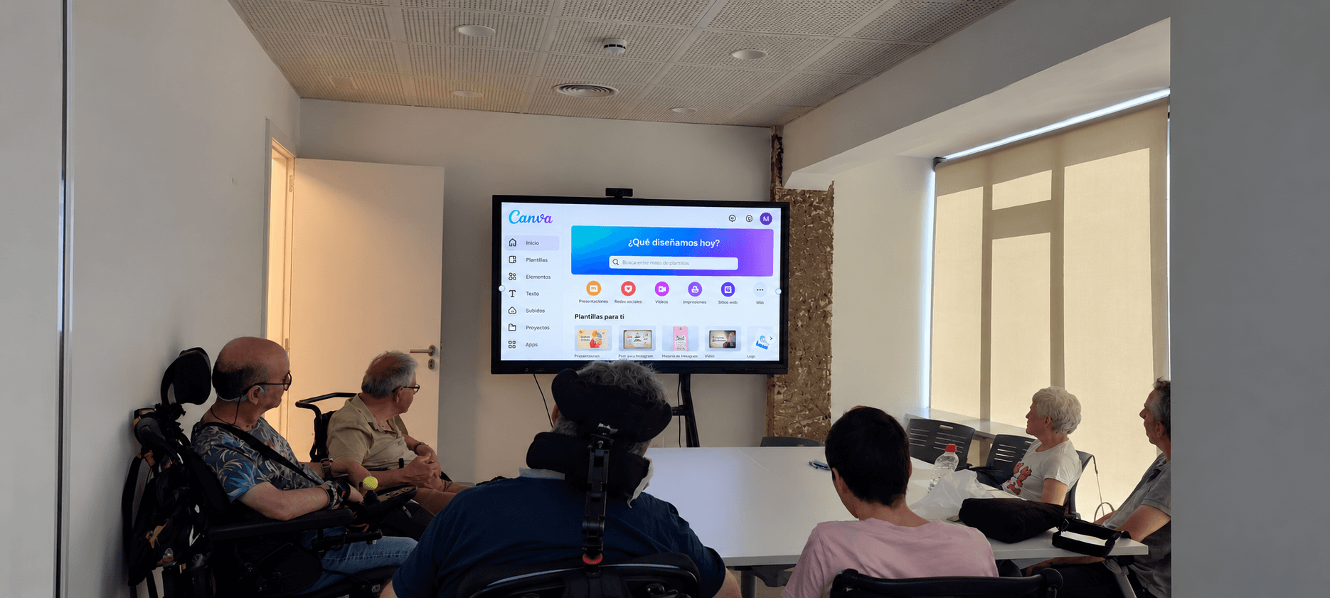 Los Martes: Experta en Canva
